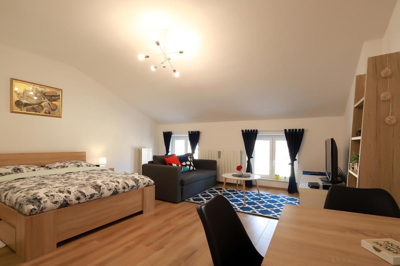 Sweet Loft Apartment "Blue" In Rijeka Center Kültér fotó